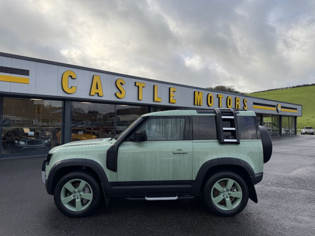 Used Land Rover Defender 2023 for sale - 76686429: Photo 3