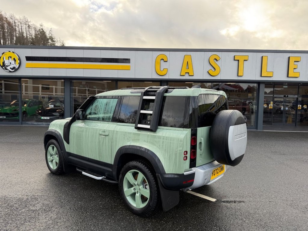 Used Land Rover Defender 2023 for sale - 76686429: Photo 5