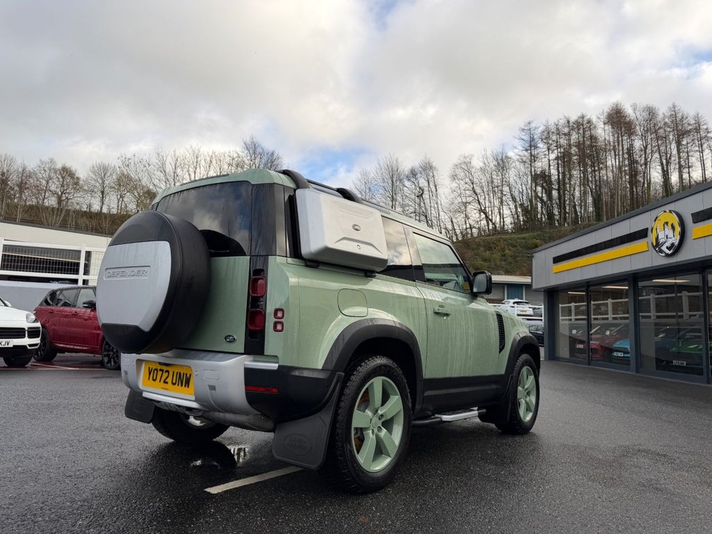 Used Land Rover Defender 2023 for sale - 76686429: Photo 6