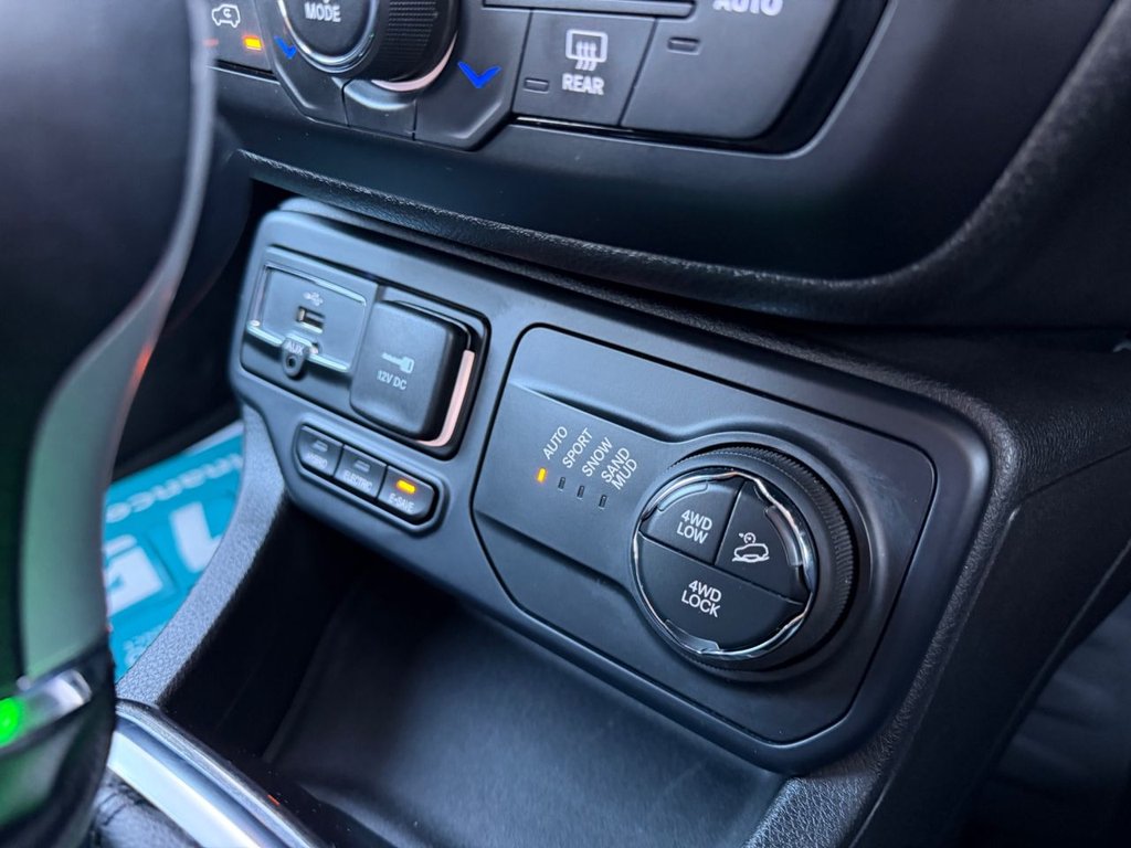 Used Jeep Renegade 2021 for sale - 77111192: Photo 36