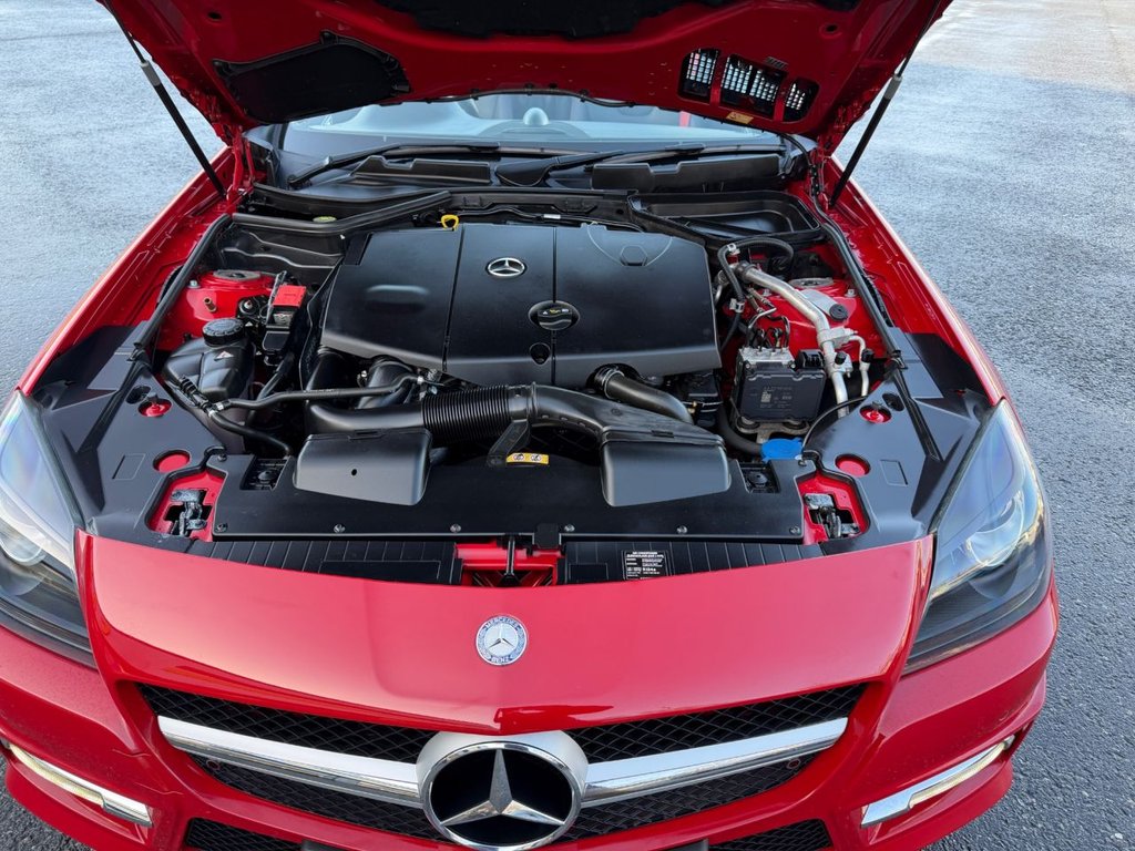 Used Mercedes-Benz SLK 2015 for sale - 76900361: Photo 20