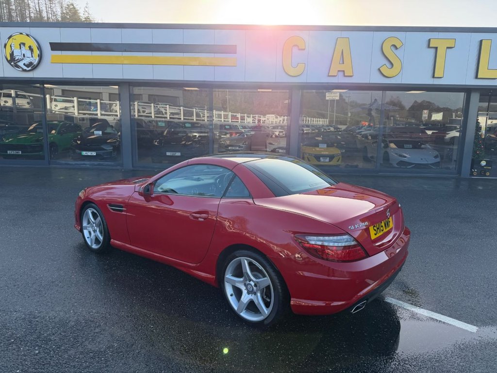 Used Mercedes-Benz SLK 2015 for sale - 76900361: Photo 38