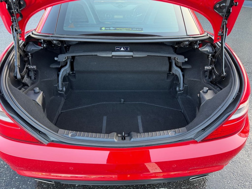 Used Mercedes-Benz SLK 2015 for sale - 76900361: Photo 43