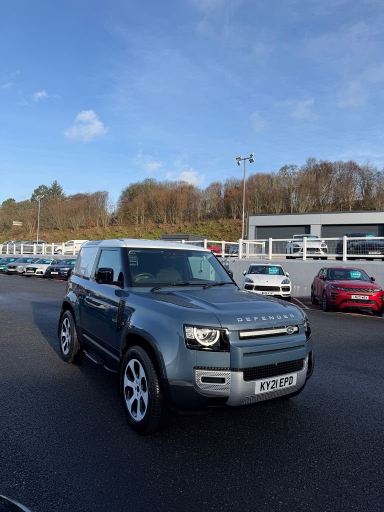 Used Land Rover Defender 2021 for sale - 76923836: Photo 25