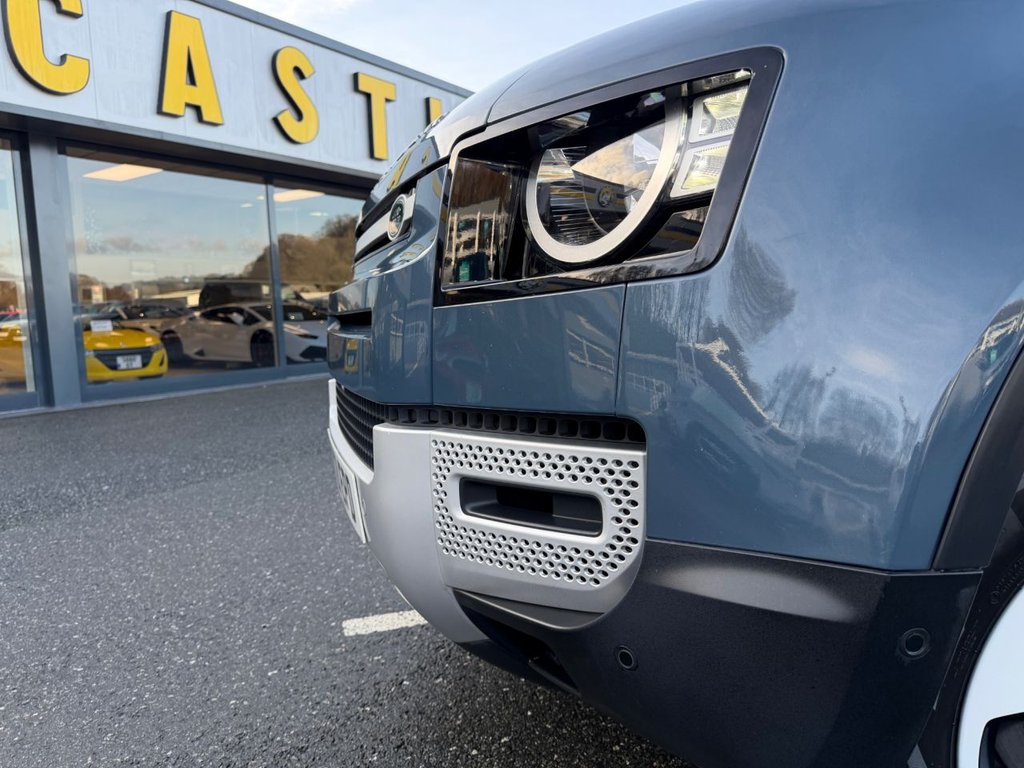 Used Land Rover Defender 2021 for sale - 76923836: Photo 27