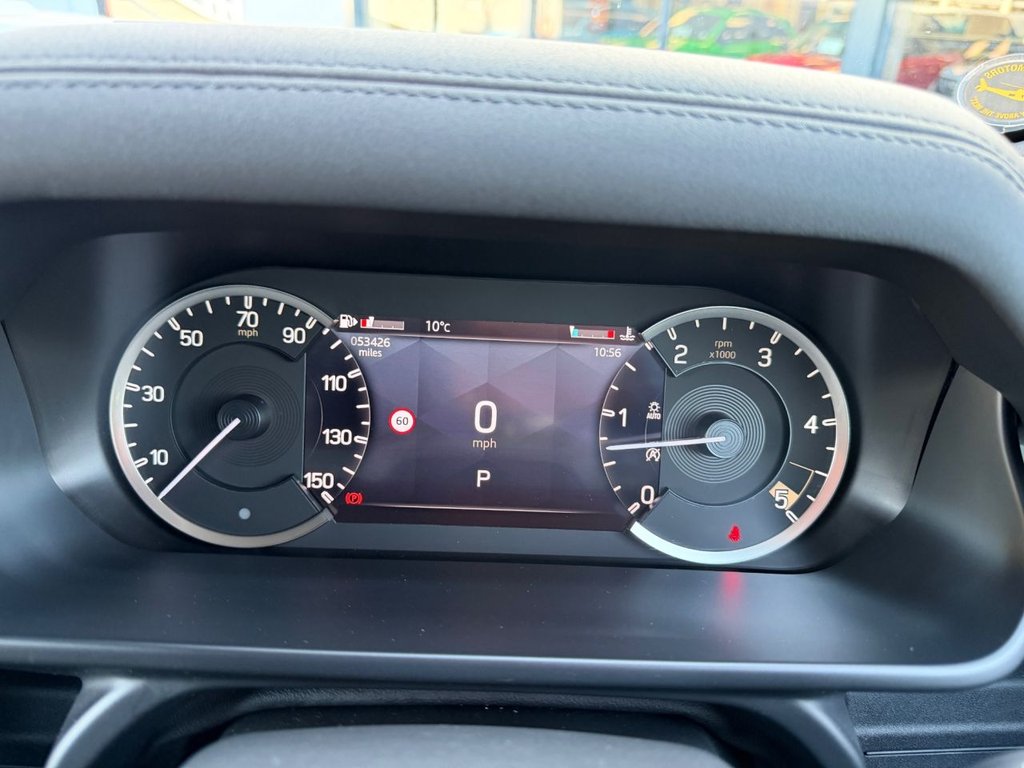 Used Land Rover Defender 2021 for sale - 76923836: Photo 30