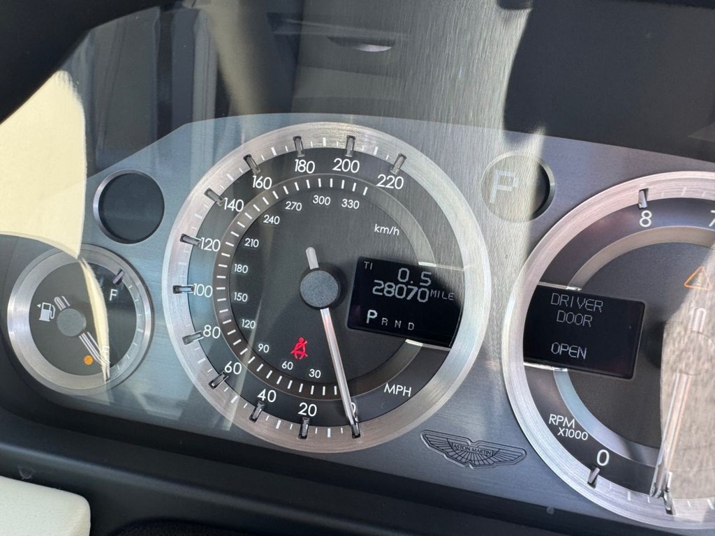 Used Aston Martin DB9 2007 for sale - 77780067: Photo 32