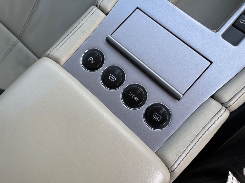 Used Aston Martin DB9 2007 for sale - 77780067: Photo 33