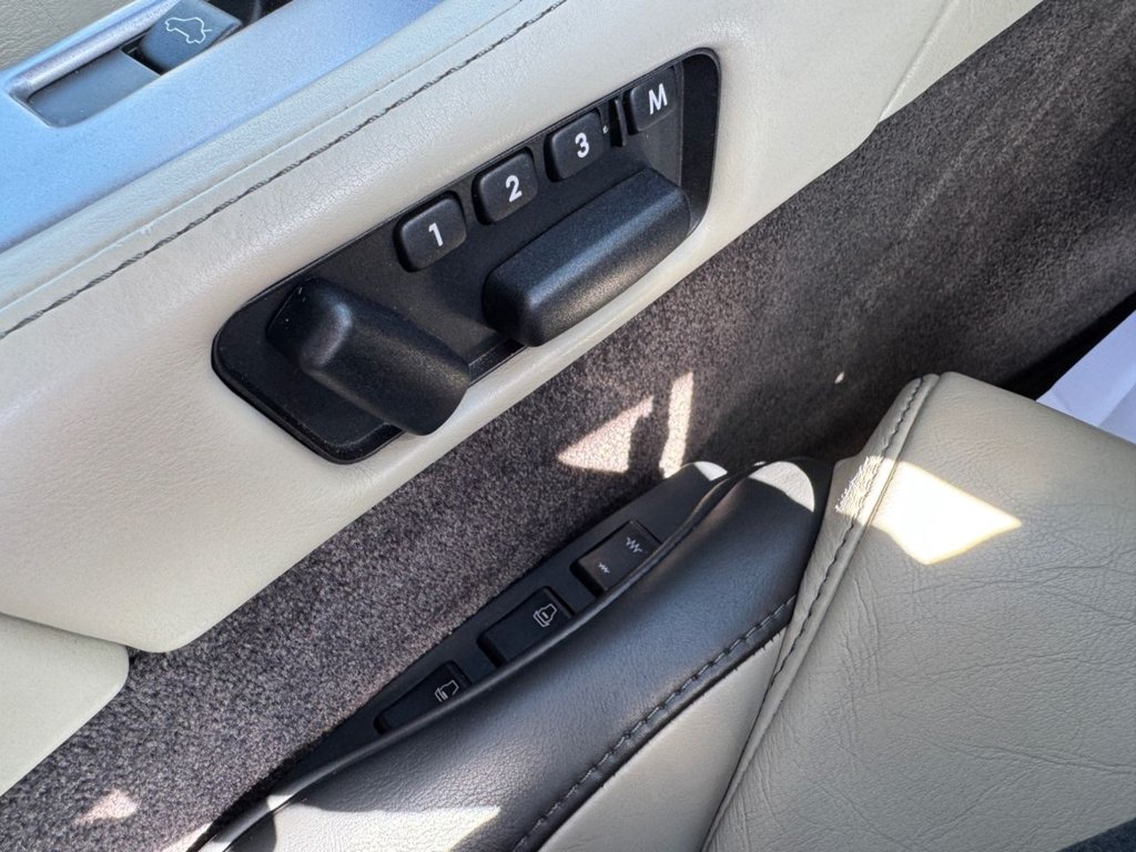 Used Aston Martin DB9 2007 for sale - 77780067: Photo 34