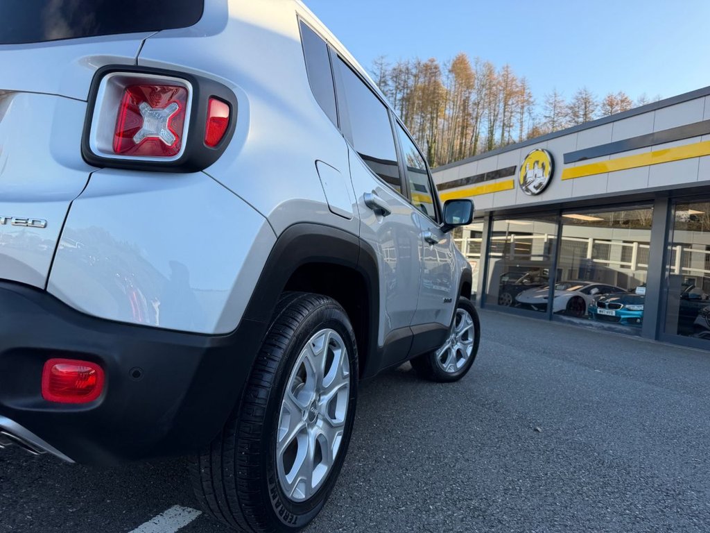 Used Jeep Renegade 2016 for sale - 76582005: Photo 29