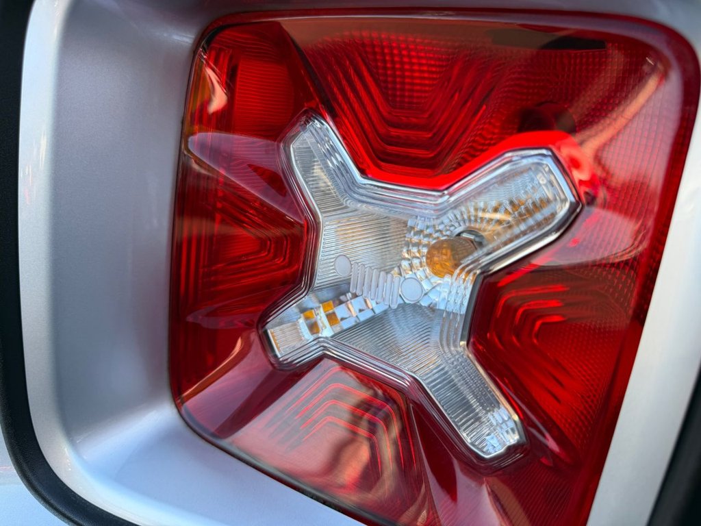 Used Jeep Renegade 2016 for sale - 76582005: Photo 30