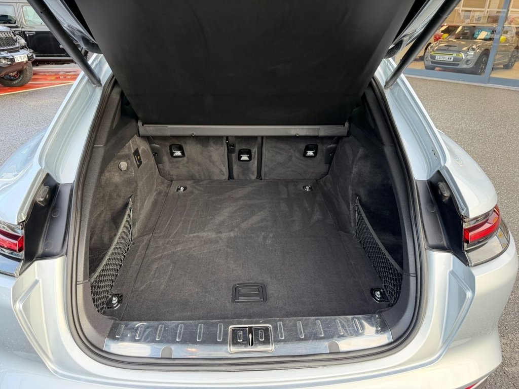 Used Porsche Panamera 2017 for sale - 77631787: Photo 23