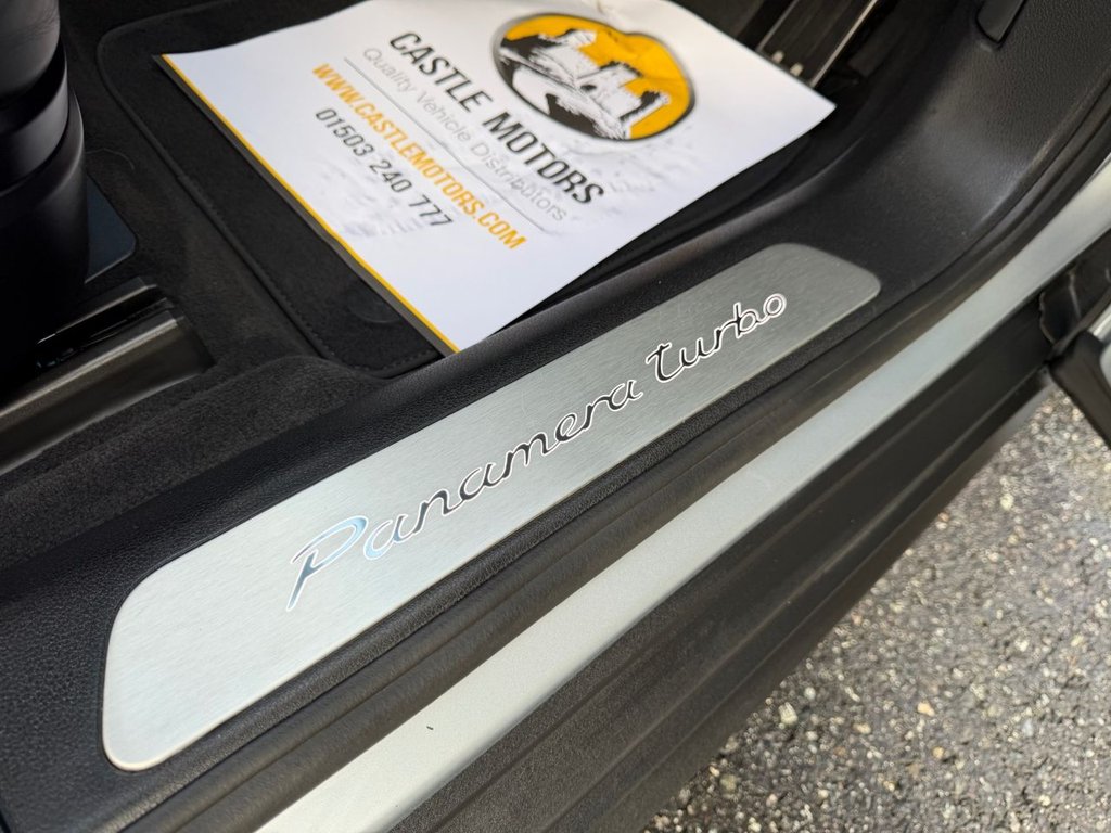 Used Porsche Panamera 2017 for sale - 77631787: Photo 40