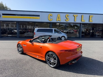 Used Jaguar F-Type 2016 for sale - 79461802: Photo