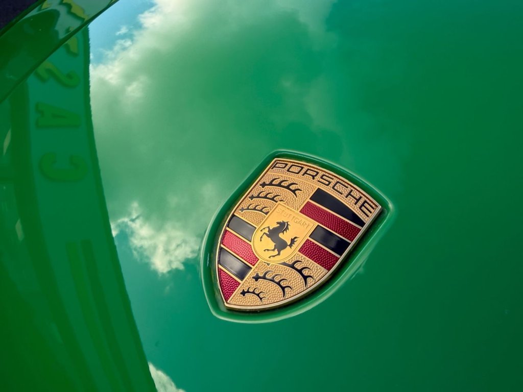 Used Porsche Macan 2021 for sale - 76698367: Photo 50