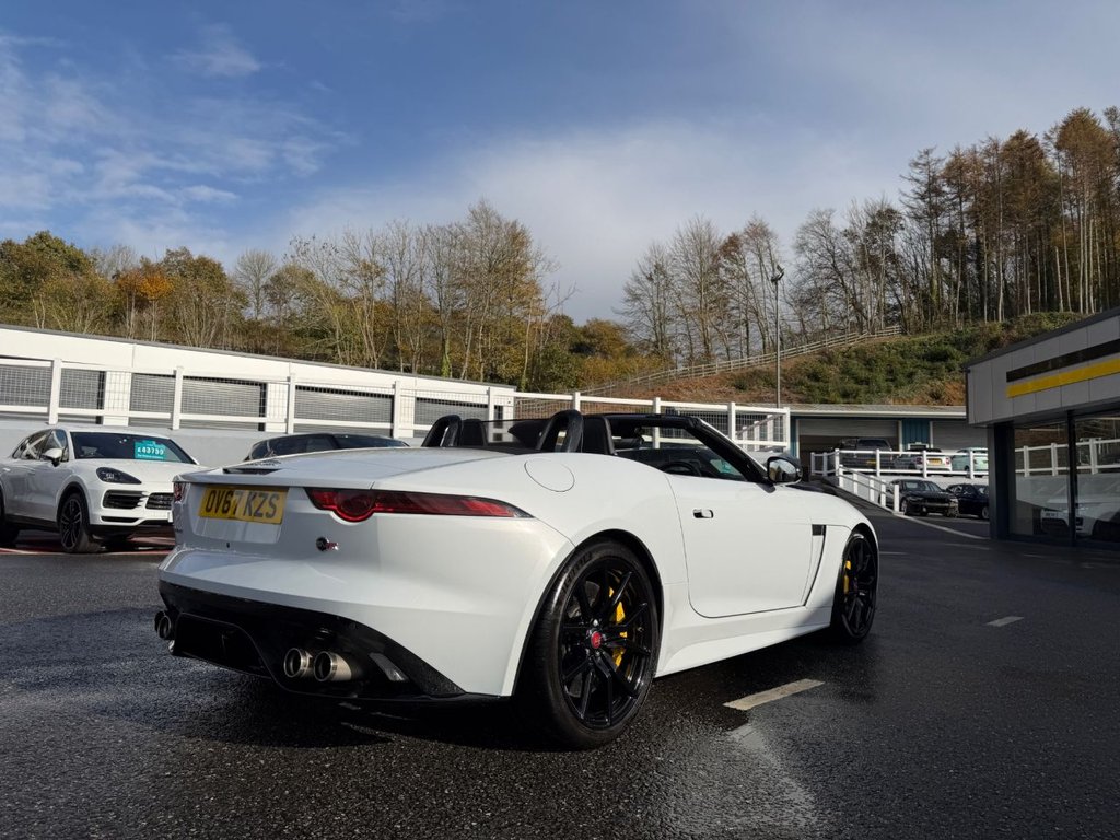 Used Jaguar F-Type 2017 for sale - 76430256: Photo 6