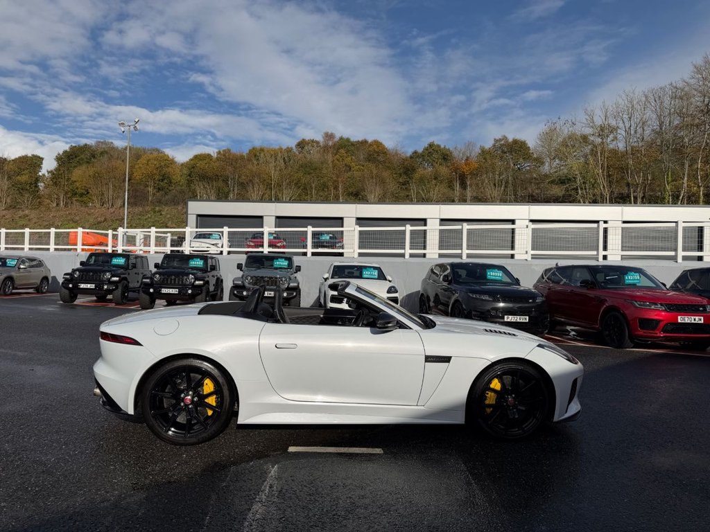 Used Jaguar F-Type 2017 for sale - 76430256: Photo 7