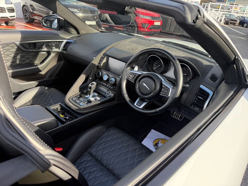 Used Jaguar F-Type 2017 for sale - 76430256: Photo 8