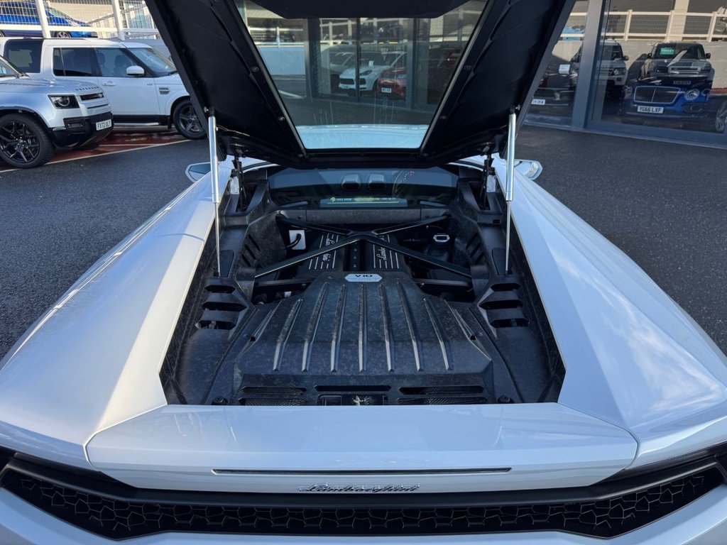 Used Lamborghini Huracan 2014 for sale - 76375939: Photo 31