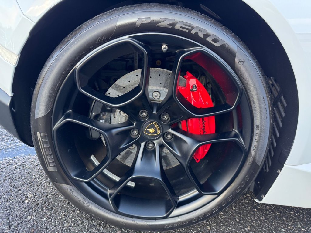 Used Lamborghini Huracan 2014 for sale - 76375939: Photo 38