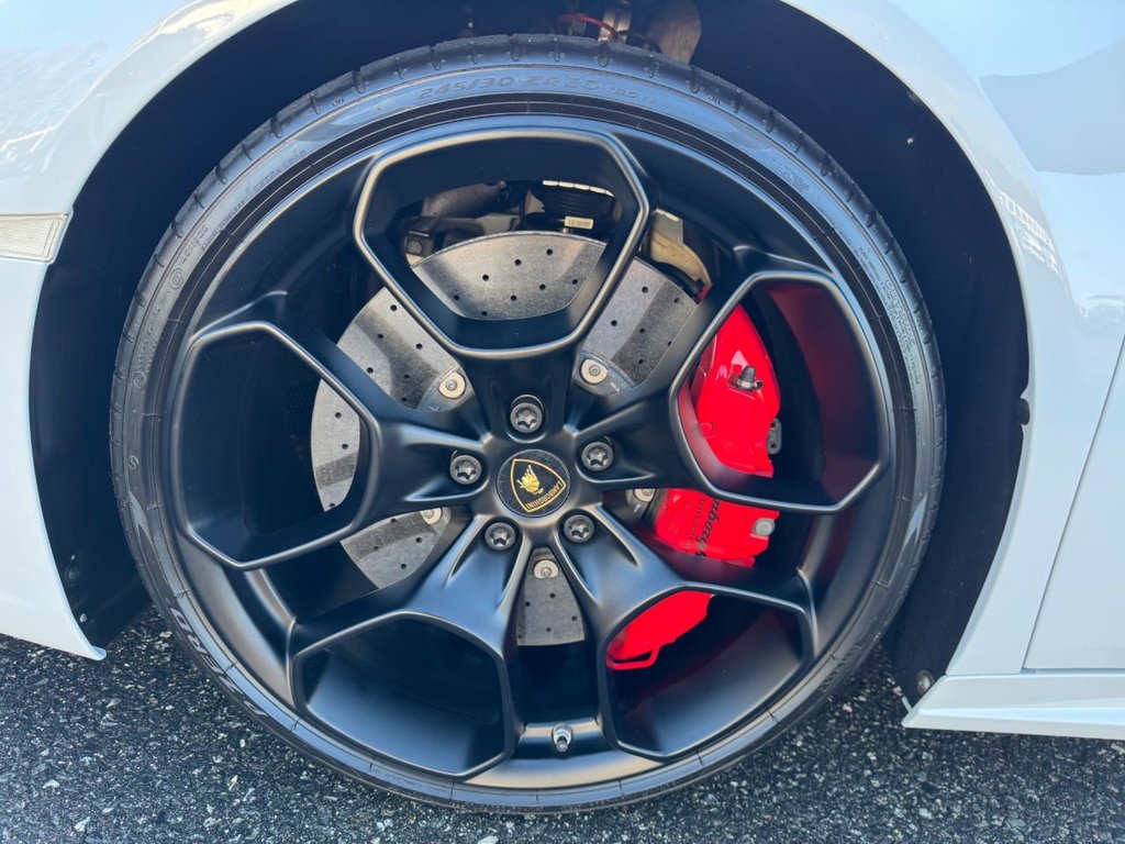 Used Lamborghini Huracan 2014 for sale - 76375939: Photo 41