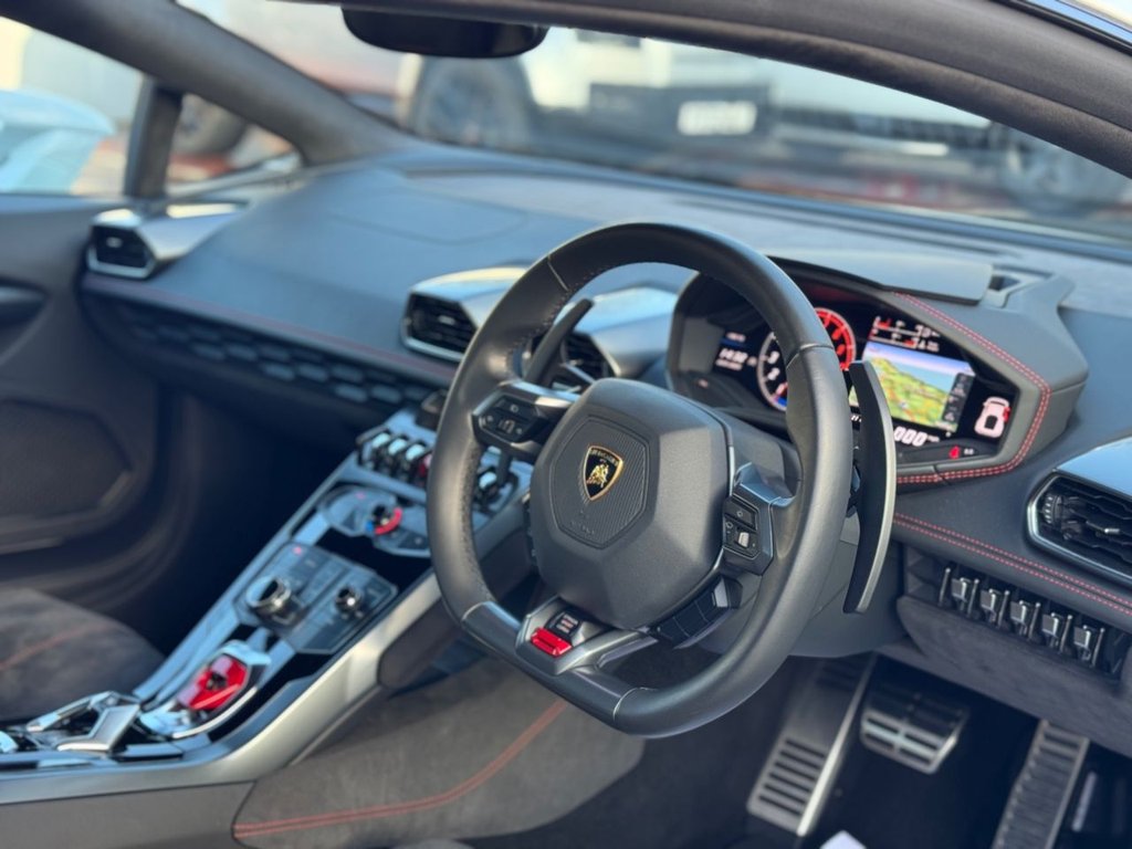 Used Lamborghini Huracan 2014 for sale - 76375939: Photo 8
