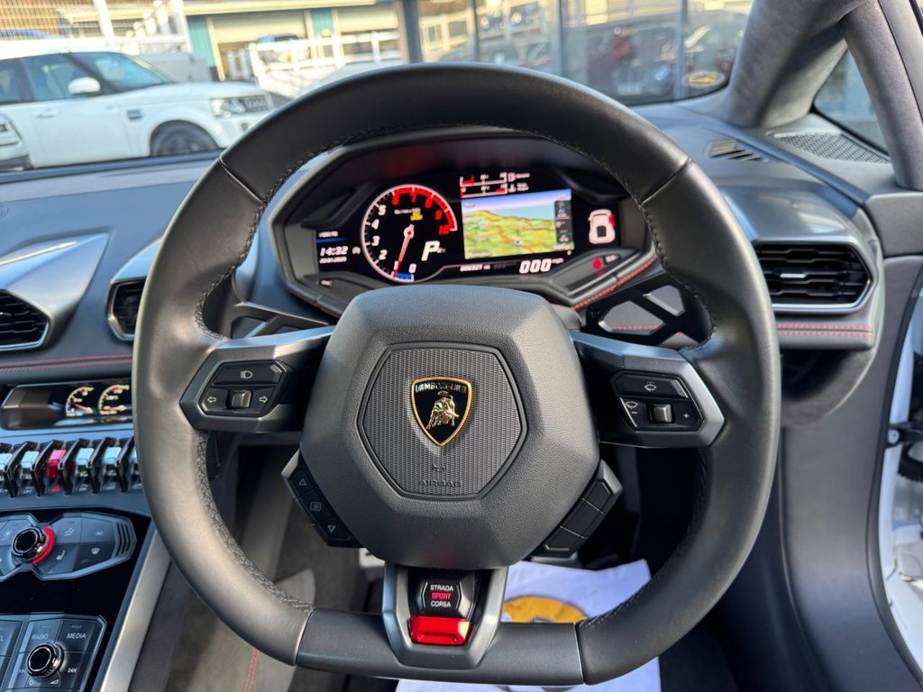 Used Lamborghini Huracan 2014 for sale - 76375939: Photo 9