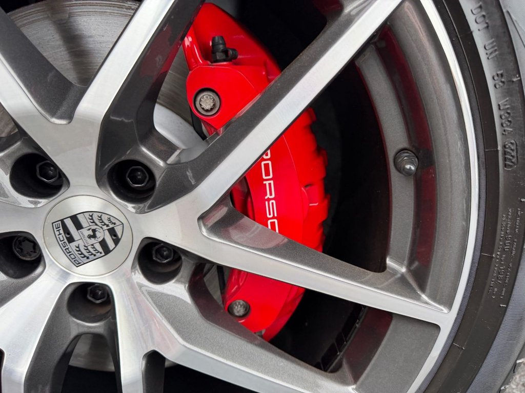 Used Porsche Macan 2023 for sale - 77327802: Photo 31