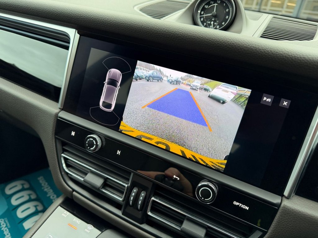 Used Porsche Macan 2023 for sale - 77327802: Photo 37