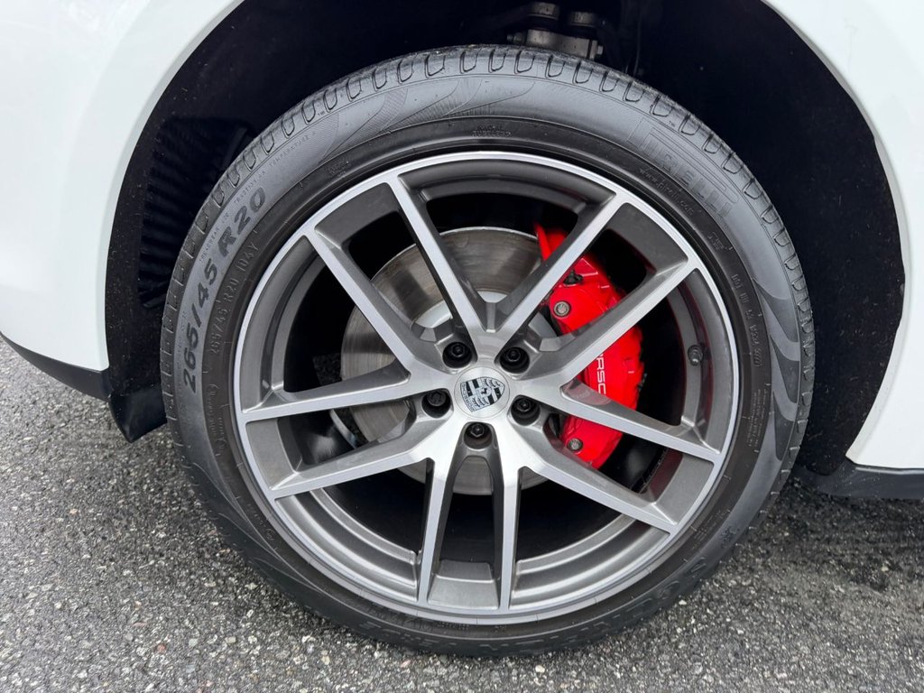 Used Porsche Macan 2023 for sale - 77327802: Photo 43