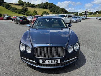 Used Bentley Flying Spur 2014 for sale - 75370270: Photo