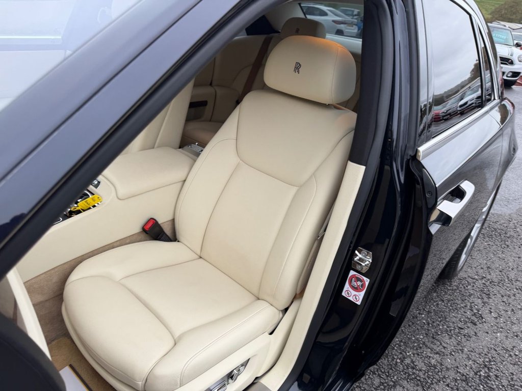 Used Rolls-Royce Ghost 2016 for sale - 76470603: Photo 26