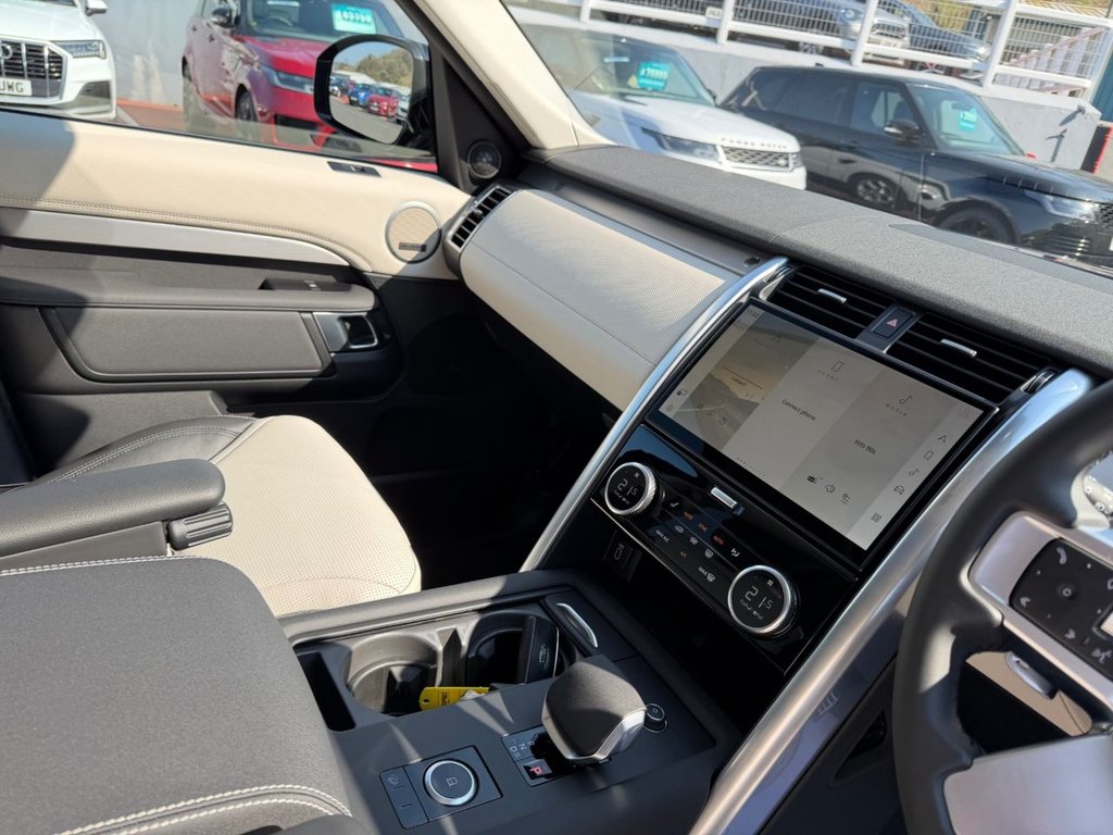 Used Land Rover Discovery 2026 for sale - 77976745: Photo 12