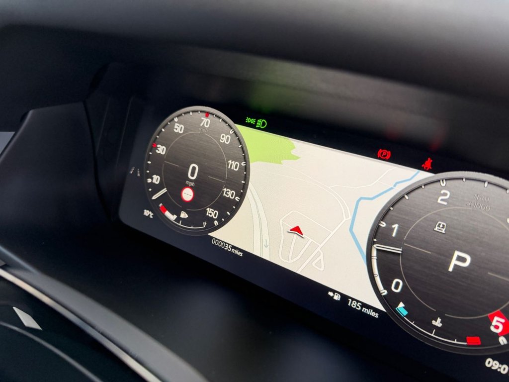 Used Land Rover Defender 90 2026 for sale - 77820541: Photo 13