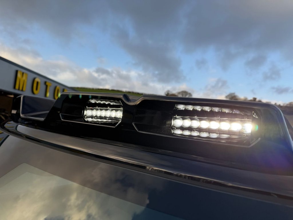 Used Land Rover Defender 90 2026 for sale - 77820541: Photo 22