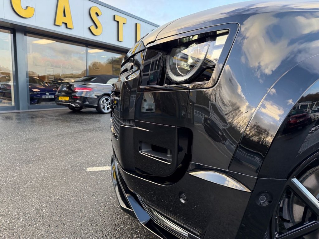 Used Land Rover Defender 90 2026 for sale - 77820541: Photo 25