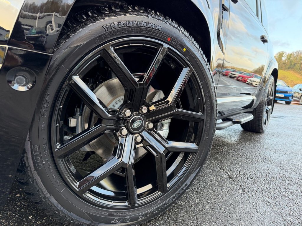 Used Land Rover Defender 90 2026 for sale - 77820541: Photo 26