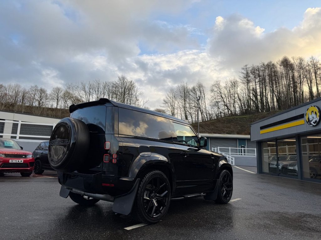 Used Land Rover Defender 90 2026 for sale - 77820541: Photo 6