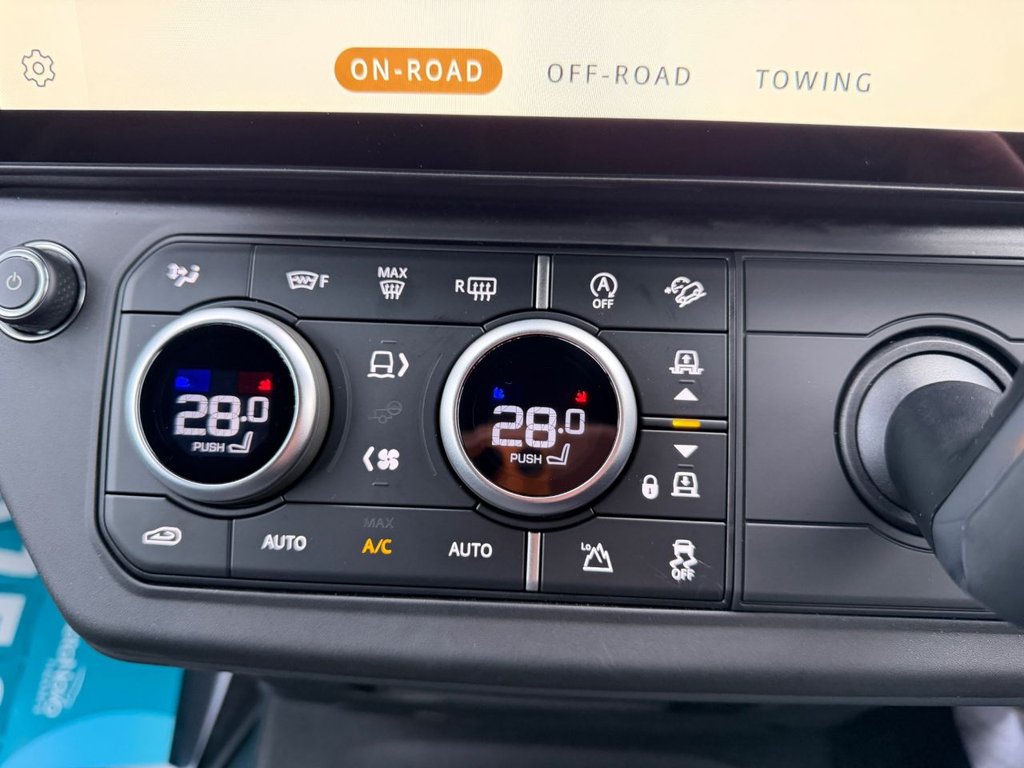 Used Land Rover Defender 2025 for sale - 76883242: Photo 37