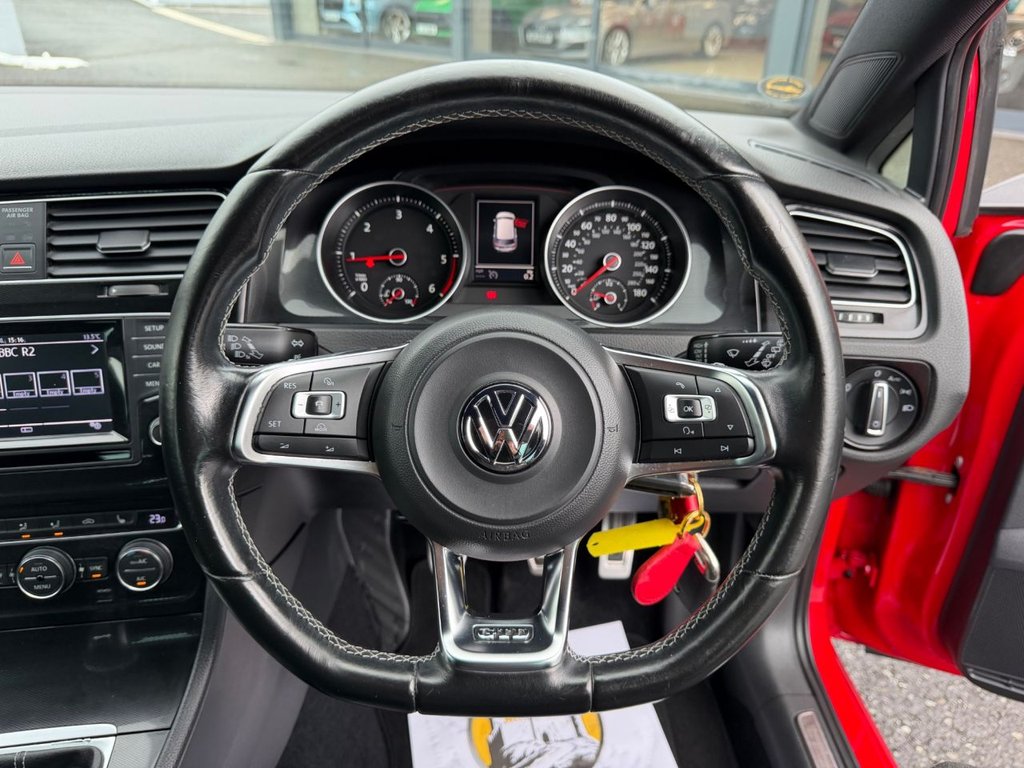 Used Volkswagen Golf 2015 for sale - 77631773: Photo 12