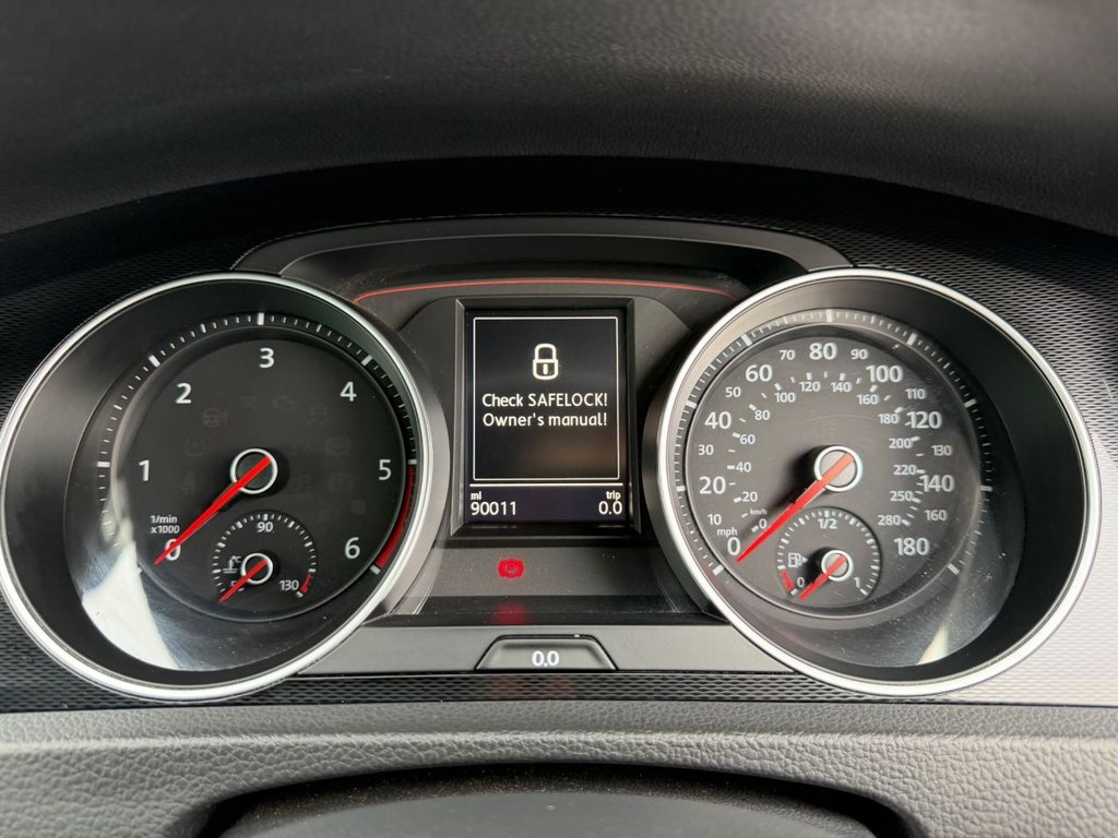 Used Volkswagen Golf 2015 for sale - 77631773: Photo 17