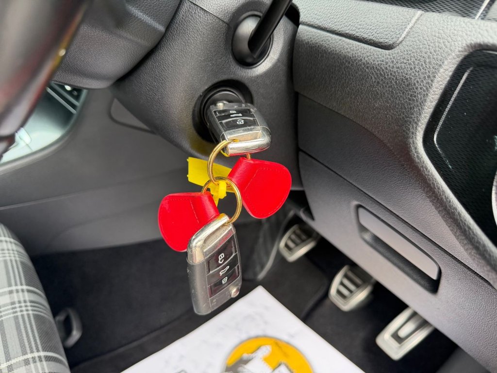 Used Volkswagen Golf 2015 for sale - 77631773: Photo 39