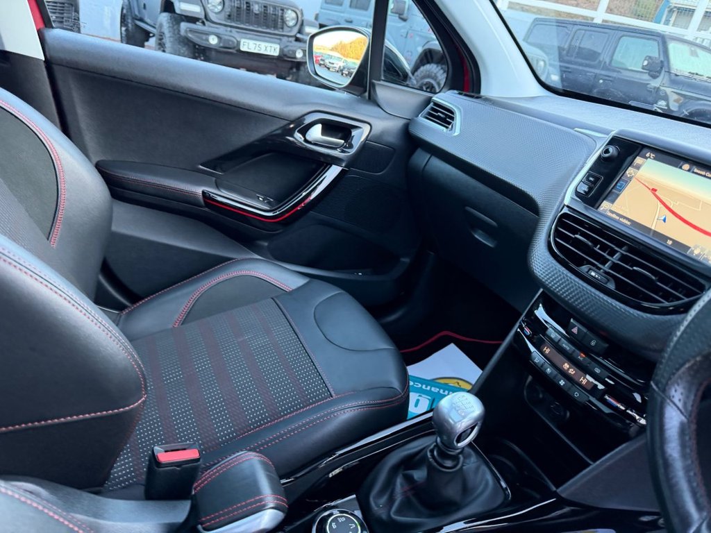 Used Peugeot 2008 2016 for sale - 77666597: Photo 12