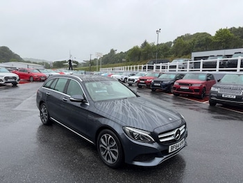 Used Mercedes-Benz C Class 2014 for sale - 79345363: Photo