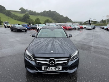 Used Mercedes-Benz C Class 2014 for sale - 79345363: Photo