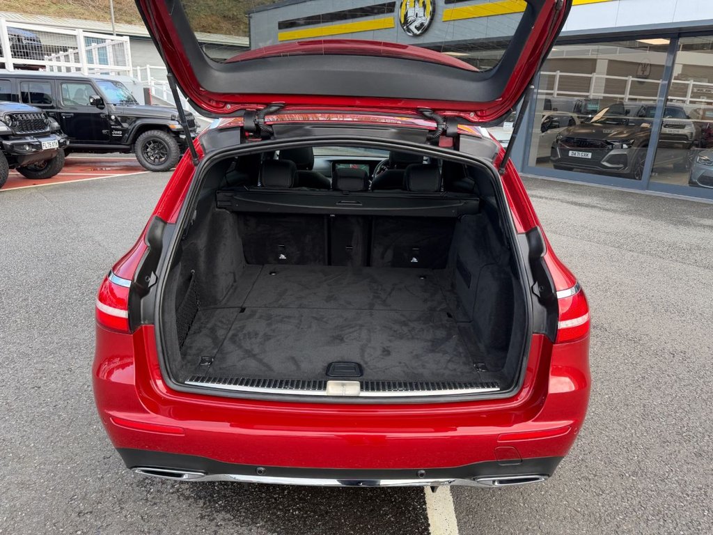 Used Mercedes-Benz E Class 2017 for sale - 77642368: Photo 18