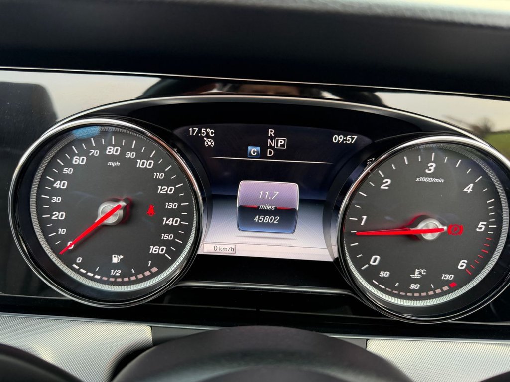 Used Mercedes-Benz E Class 2018 for sale - 76962168: Photo 32