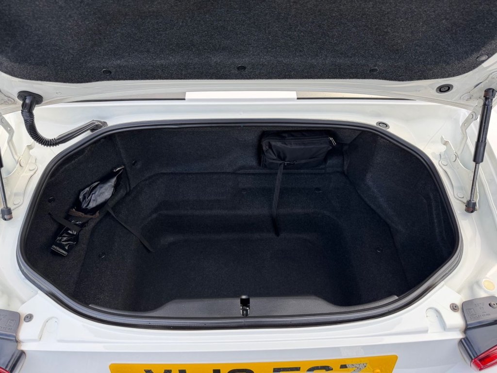 Used Abarth 124 Spider 2018 for sale - 77879325: Photo 24