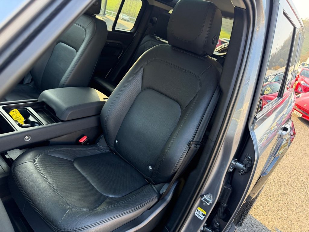 Used Land Rover Defender 2022 for sale - 77734284: Photo 25