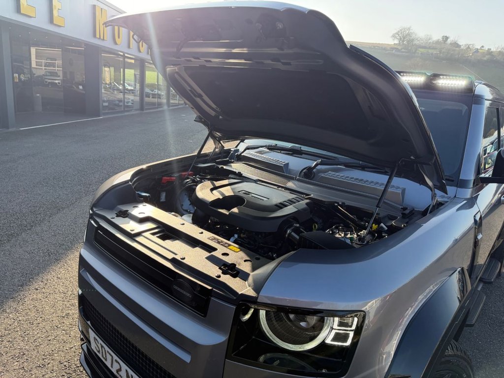 Used Land Rover Defender 2022 for sale - 77734284: Photo 27